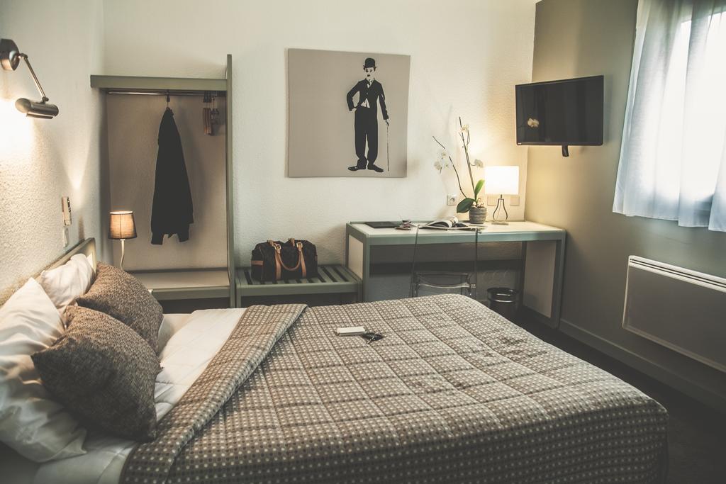 Hotel Karene Saint-Paul-les-Romans Экстерьер фото