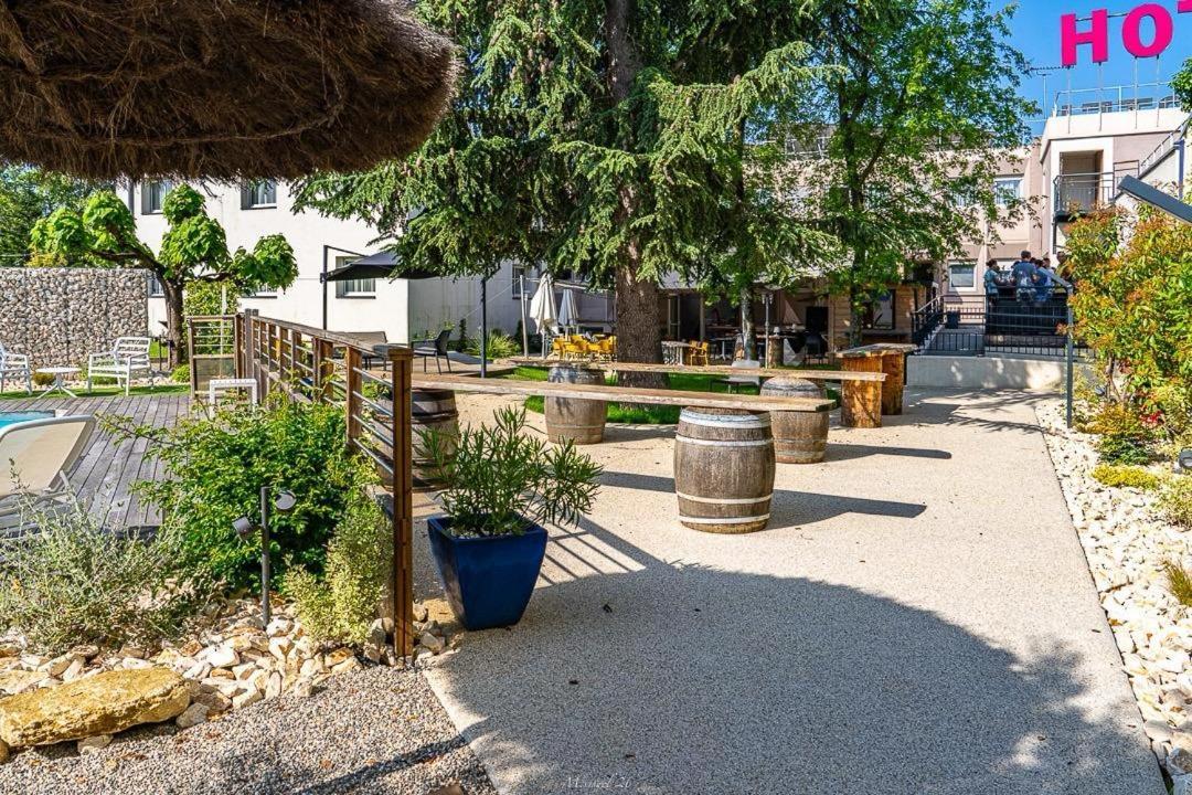 Hotel Karene Saint-Paul-les-Romans Экстерьер фото