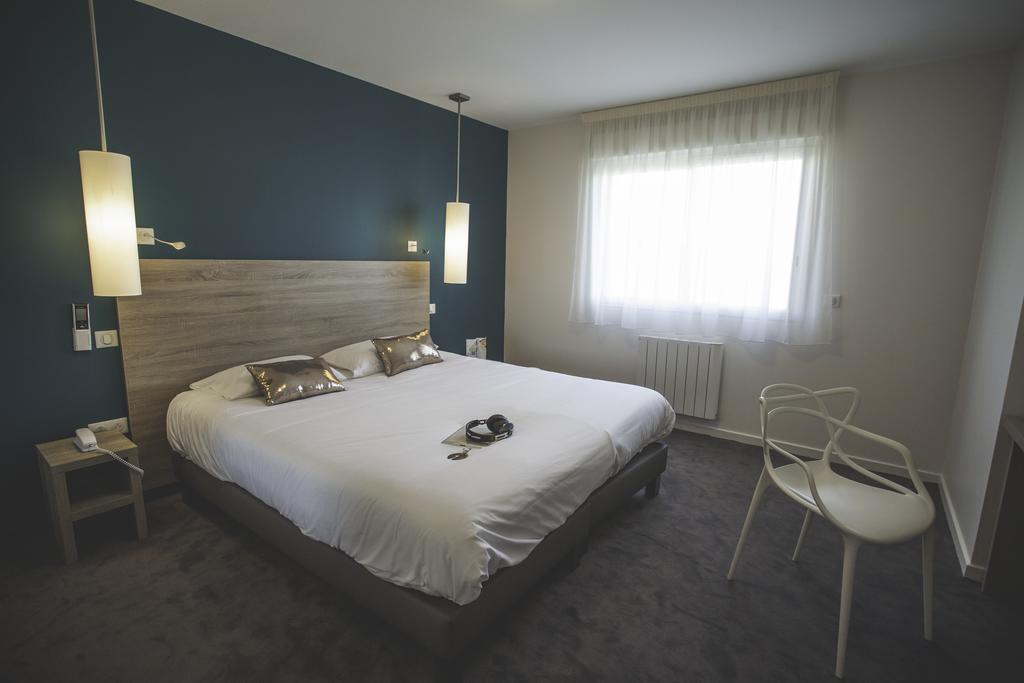 Hotel Karene Saint-Paul-les-Romans Экстерьер фото